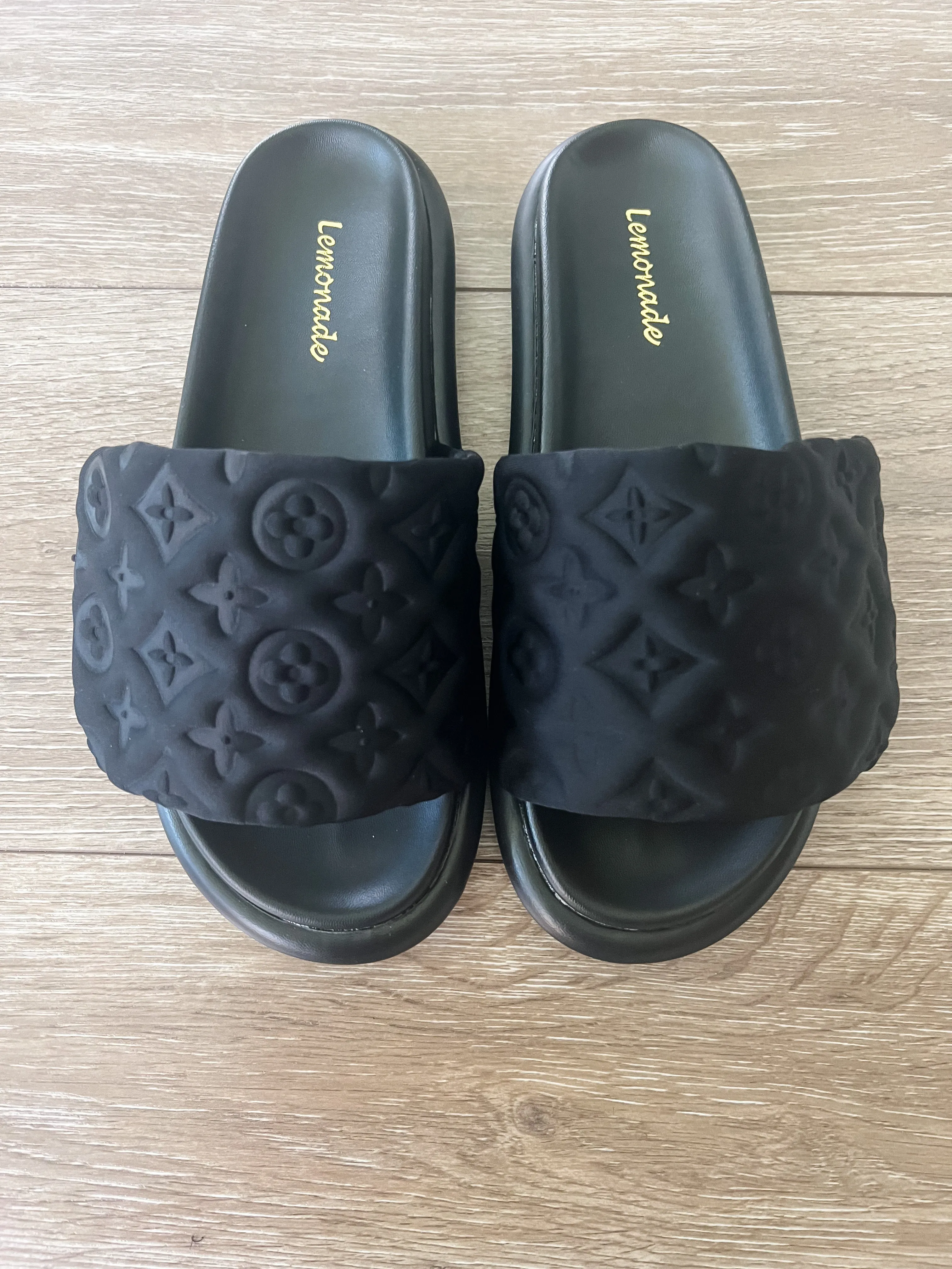 A Vibe Designer Inspired Sandals