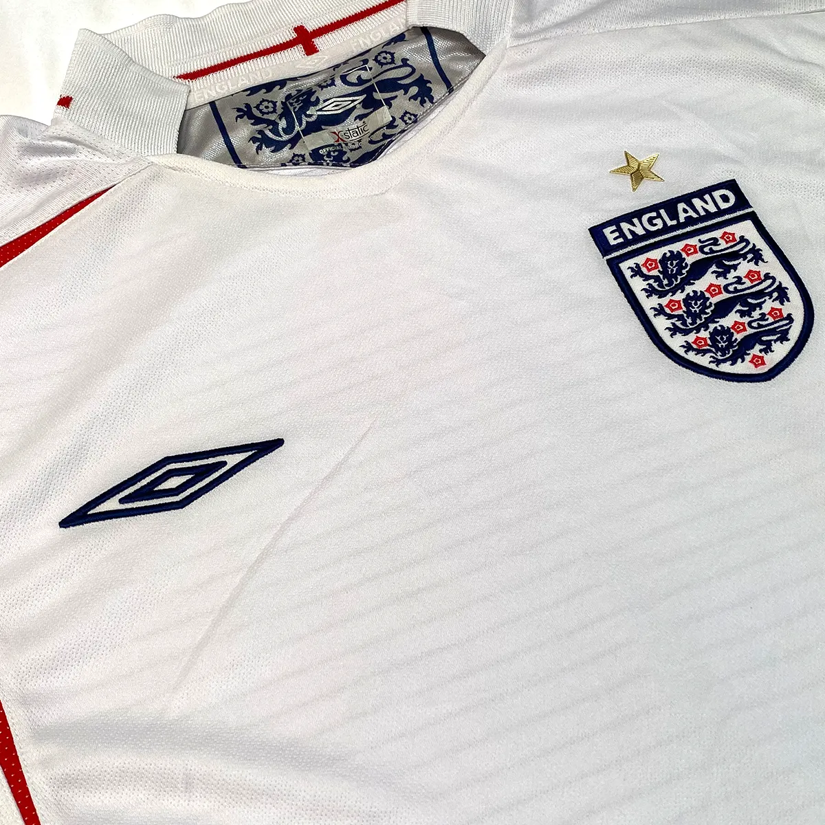 England 2006 Home Shirt - L