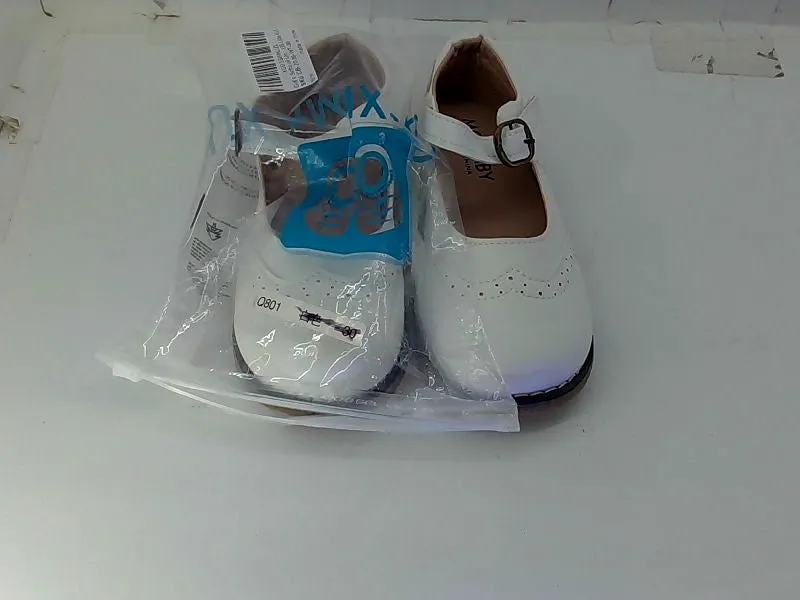 Girl's White Dress Shoes With Buckle Size 30 Pair of Shoes