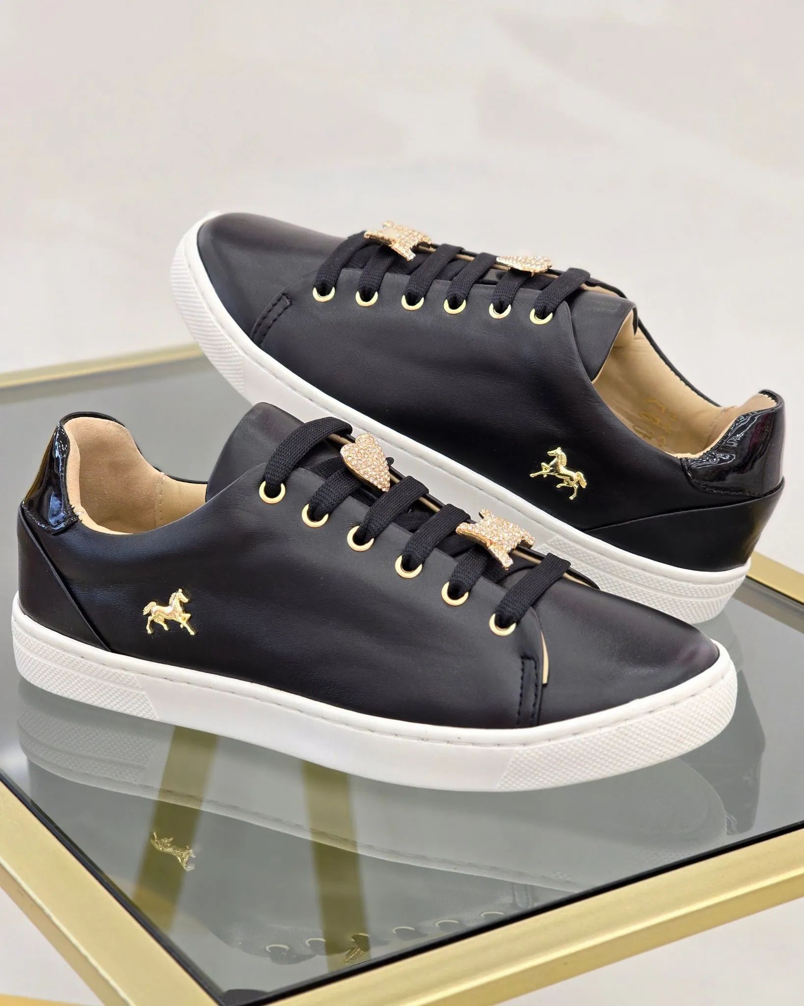 Goldie Sneakers