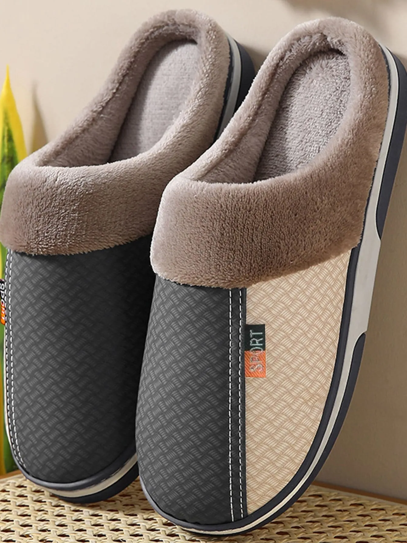 Men Letter Patch Decor Bedroom Slippers