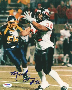 Michael Turner Autographed 8x10 Photo Northern Illinois Huskies PSA/DNA #Q96896