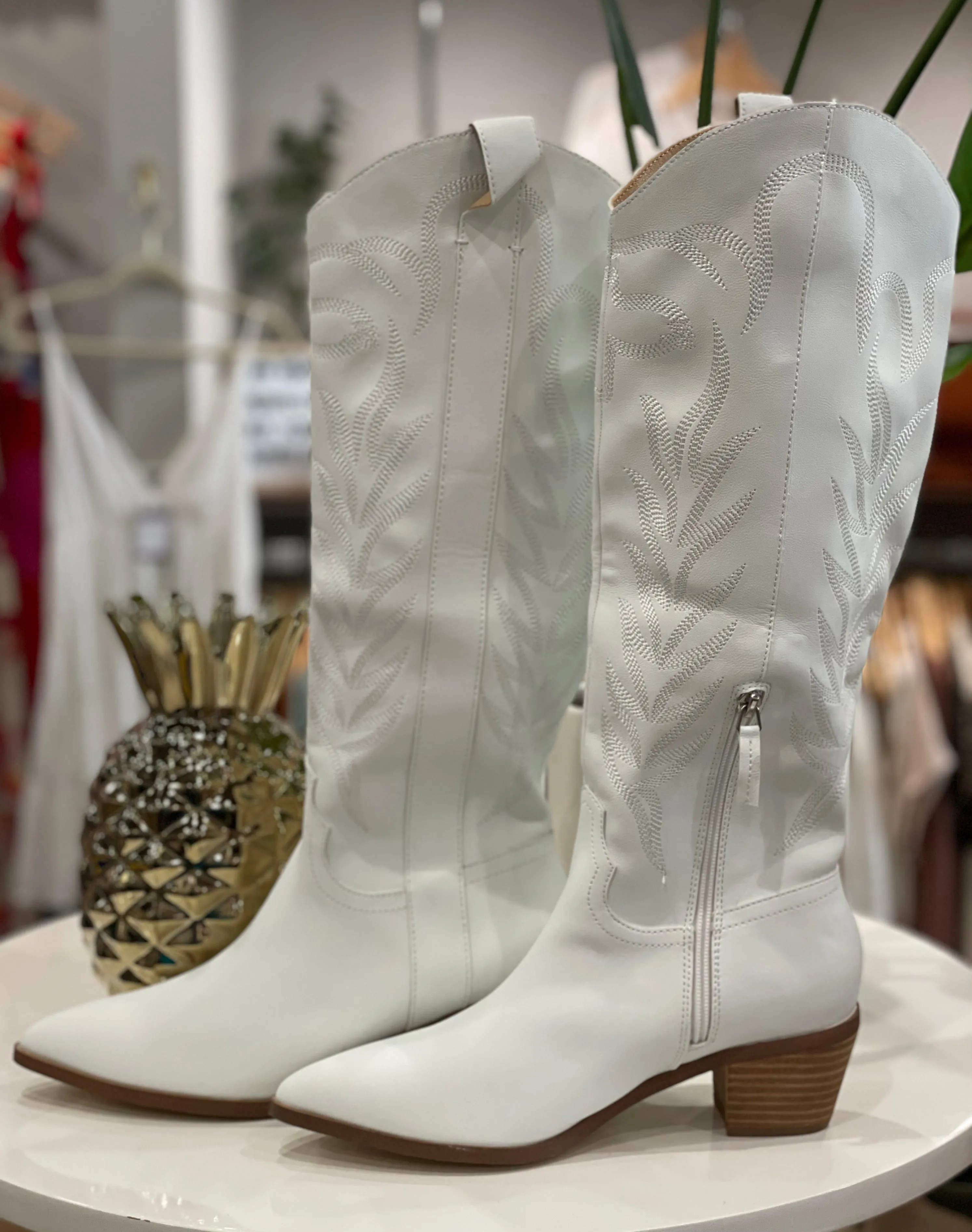 Nelly Western Boots - White