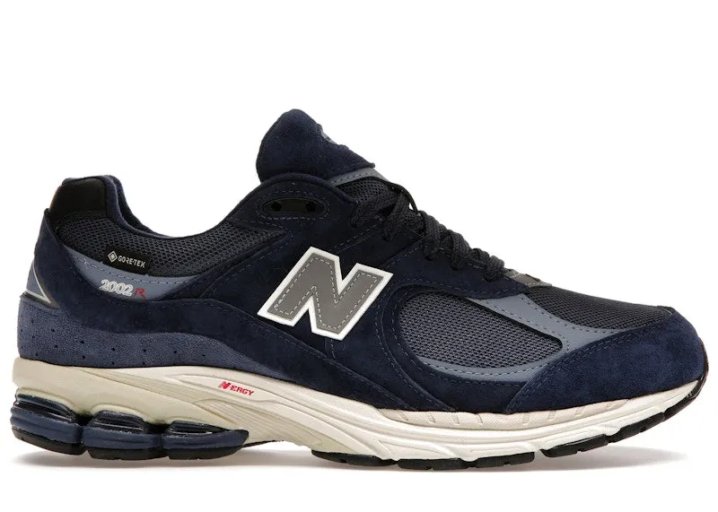 New Balance 2002R Gore-Tex Navy Arctic Grey