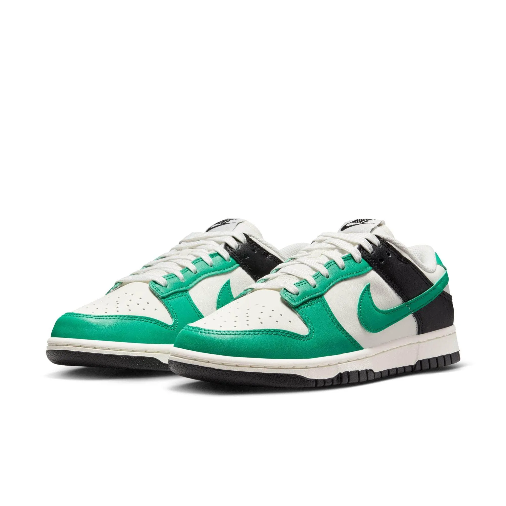 Nike Dunk Low Celtics - Women's