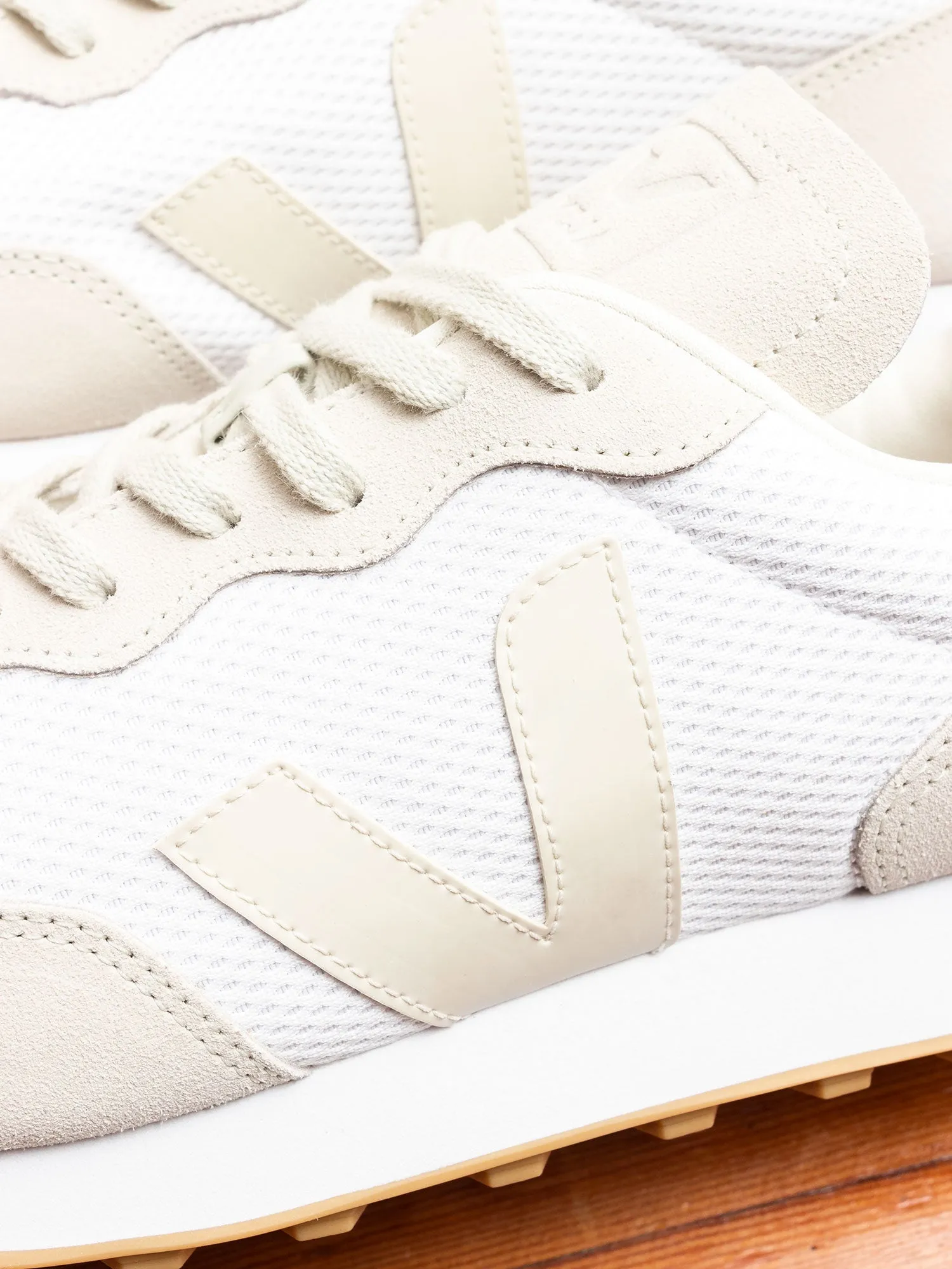 Rio Branco Sneaker in White Pierre Natural