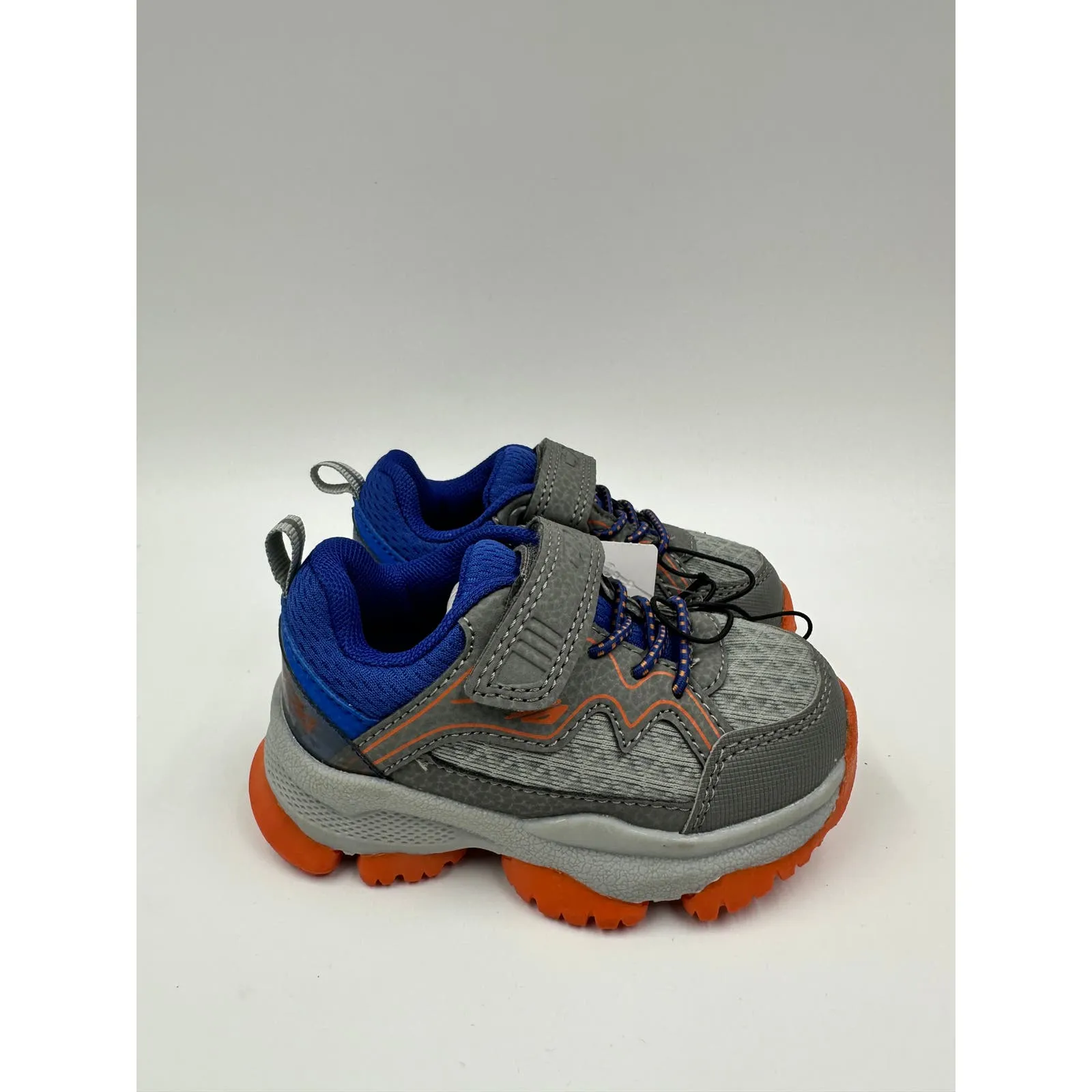 Small Kid Size 6.5, Low Top Gray, Blue Sneakers w/ Orange Accents w/ Bungee Laces