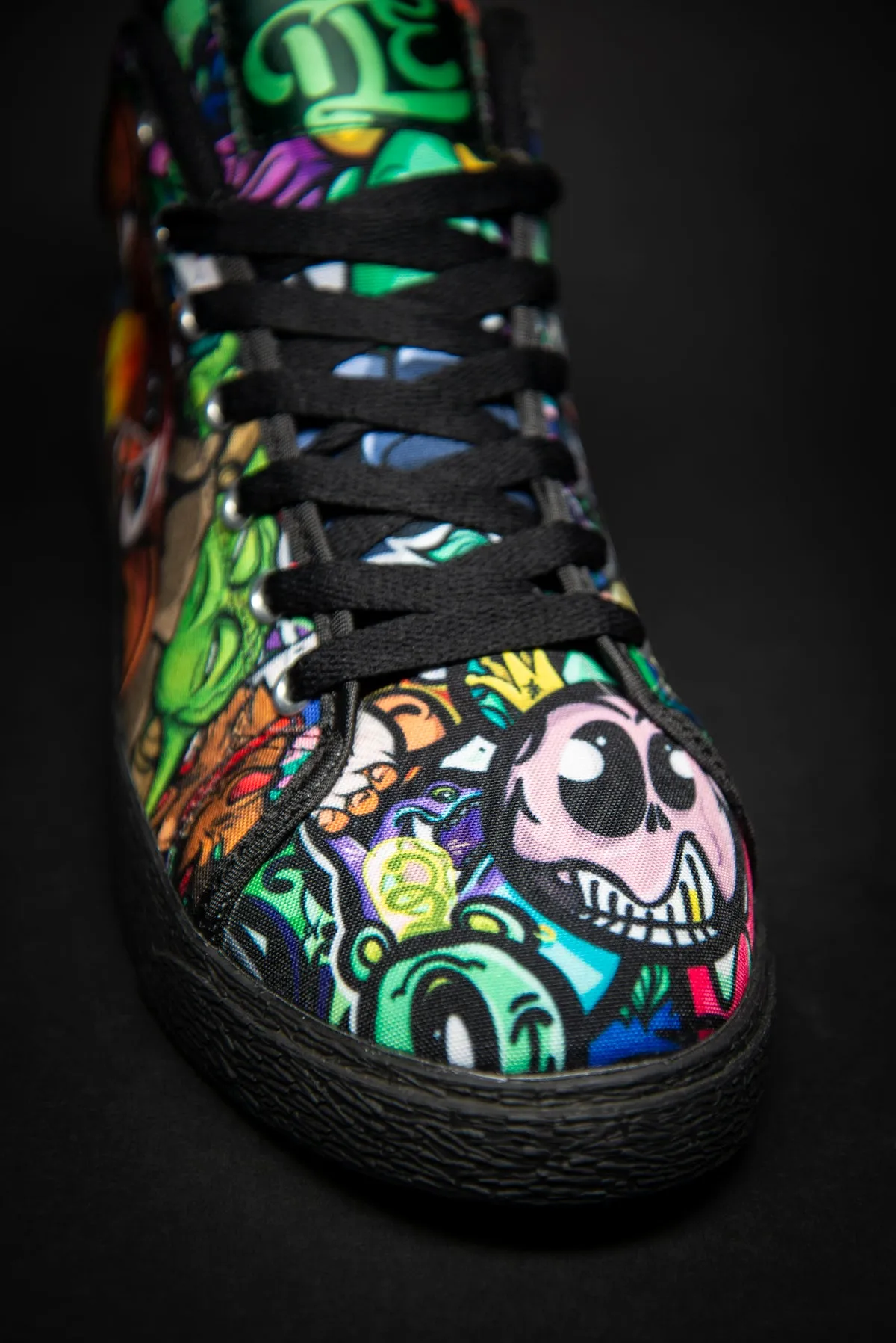 Toon Buddies Canvas Mid Top Men's Sneaker